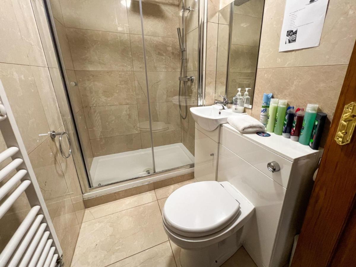 Convenient 2Br Flat Gorgie Edinburgh Apartman Kültér fotó
