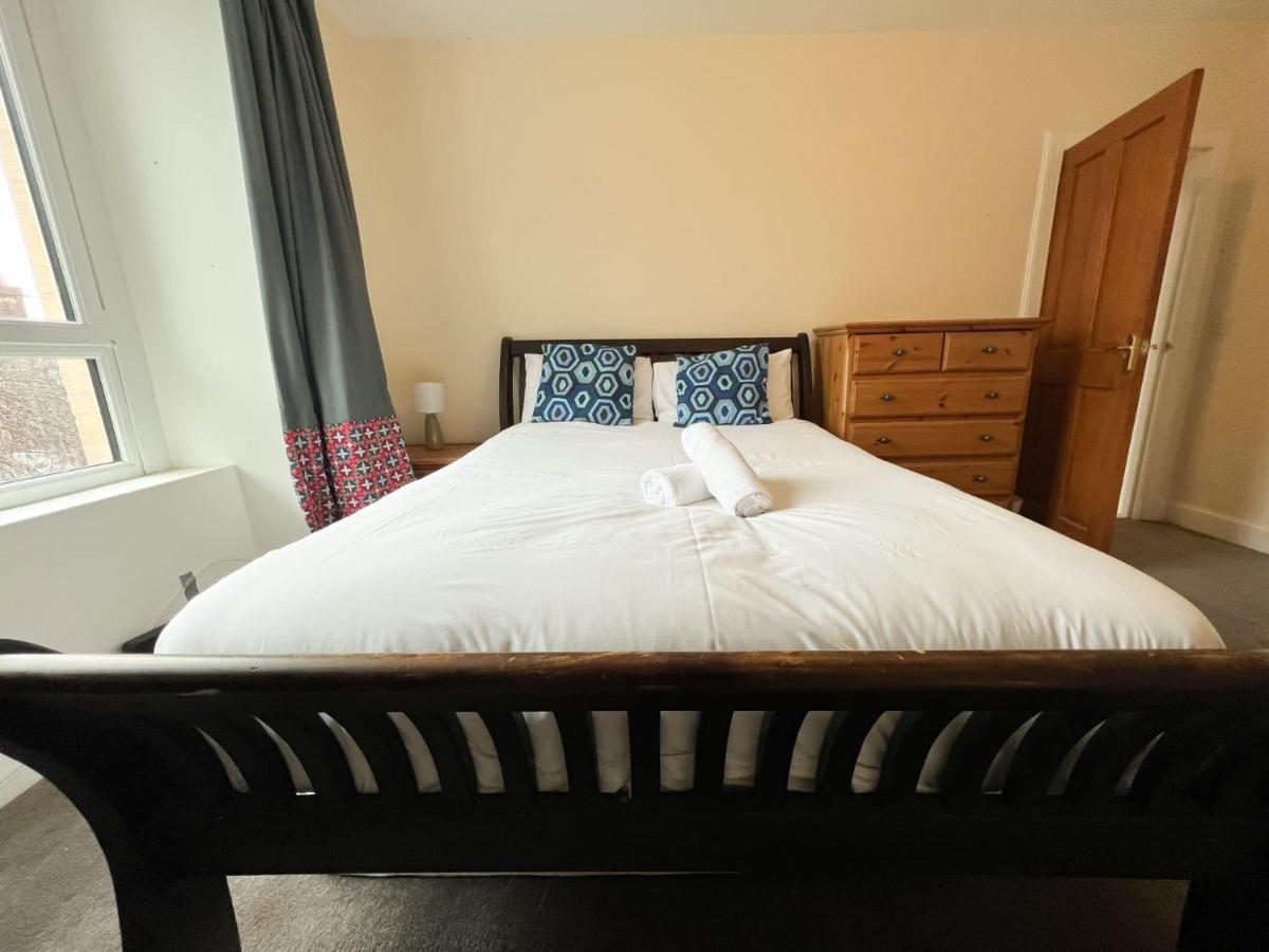 Convenient 2Br Flat Gorgie Edinburgh Apartman Kültér fotó