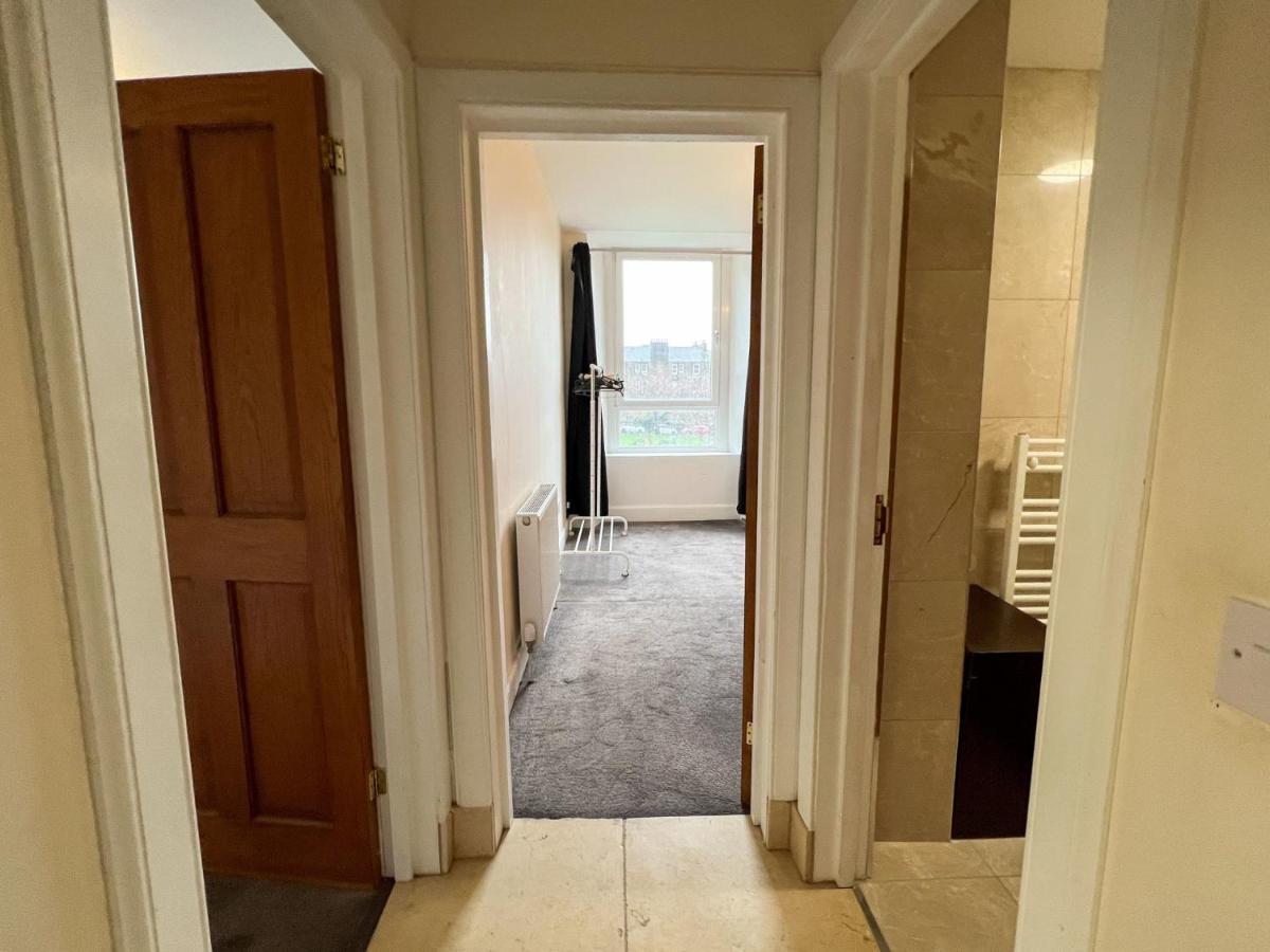 Convenient 2Br Flat Gorgie Edinburgh Apartman Kültér fotó