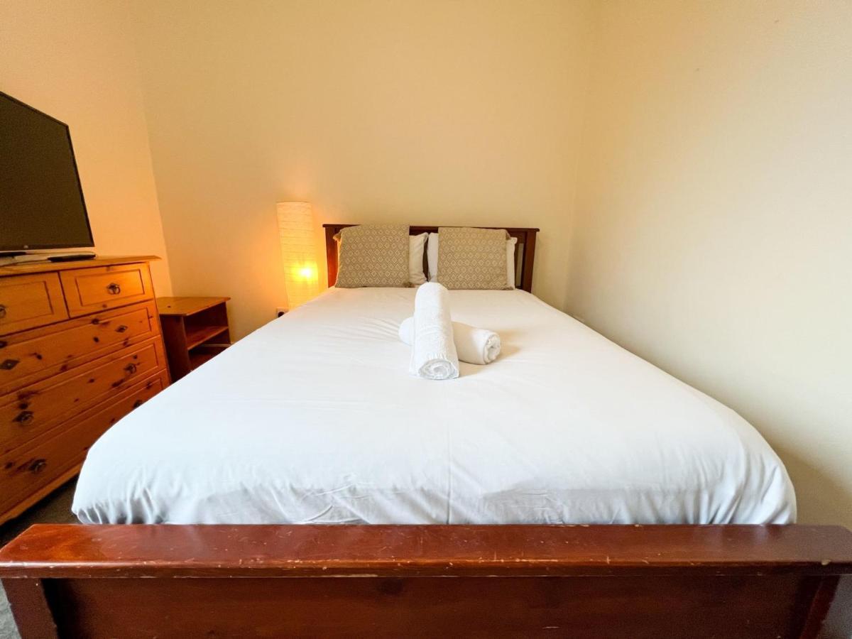 Convenient 2Br Flat Gorgie Edinburgh Apartman Kültér fotó